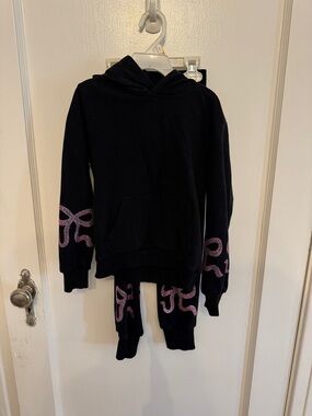 Tweenstyle Black Hoodie & Sweatpants Set with Pink Rhinestone Accent size 6